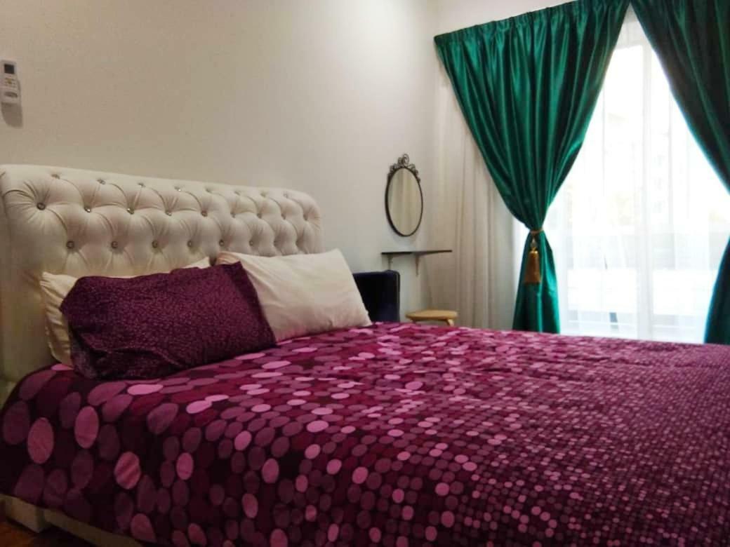 Putra 1 Pool Homestay Bandar Seri Putra Kampong Sungai Buah Kültér fotó