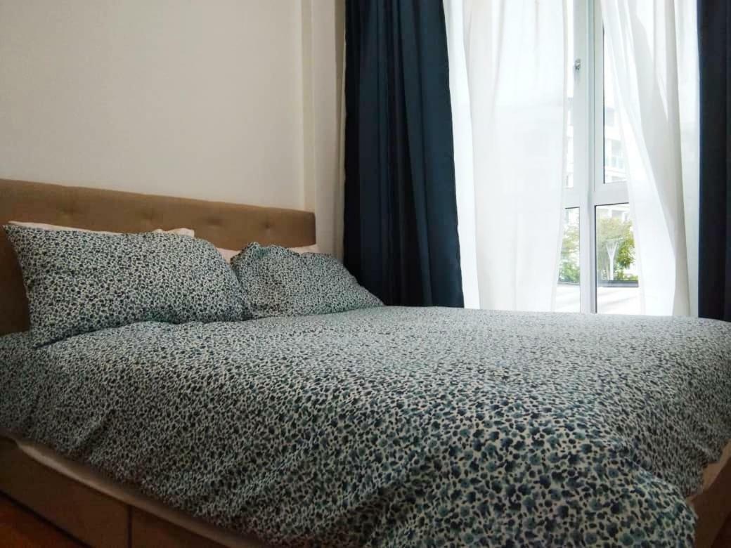 Putra 1 Pool Homestay Bandar Seri Putra Kampong Sungai Buah Kültér fotó